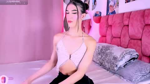 Sweet Fhalon online show from October 17, 3:54 am