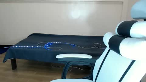 Snapshot of sweet_hard_queenxxx chatting on March 5, 11:17 am sophia daisy online show from March 5, 11:17 am