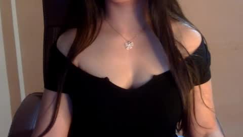 sweet_kanchi online show from March 26, 5:40 pm