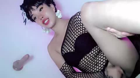 Snapshot of sweet_katrina69 chatting on September 25, 12:34 pm sweet_katrina69 online show from September 25, 12:34 pm