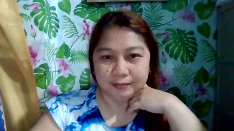 sweet_kayley online show from December 22, 11:31 pm