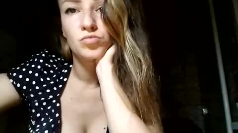 Anna online show from March 11, 6:30 pm