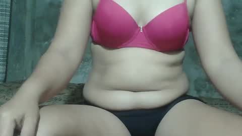 sweet_lily0613 online show from February 20, 12:08 am
