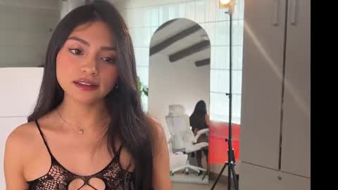 free            private online show from April 9, 5:51 pm