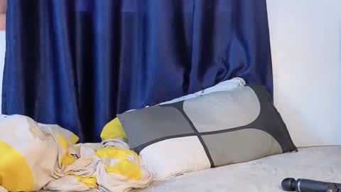 Sweet lizzyy online show from February 14, 6:49 am