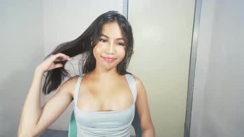 Maleia online show from November 3, 5:25 pm