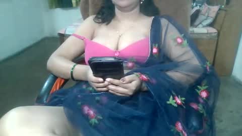 Snapshot of sweet_manisha chatting on February 20, 6:39 am sweet_manisha online show from February 20, 6:39 am