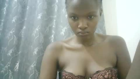 sweet_mellanie001 online show from March 10, 8:34 pm