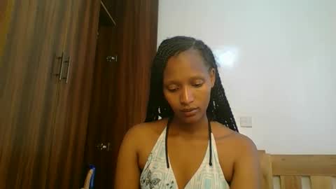 Linda online show from March 3, 1:18 pm