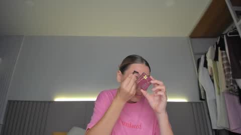 Sofi online show from March 6, 4:44 am