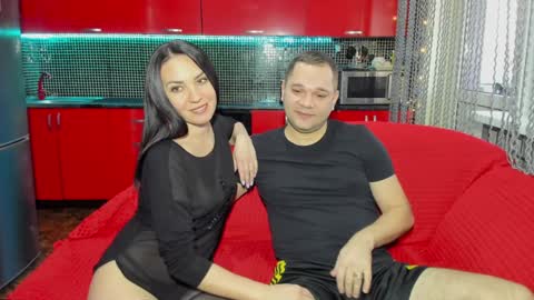 Snapshot of sweet_olga_and_dmitriy chatting on January 6, 6:58 am Olga and Dmitriy online show from January 6, 6:58 am