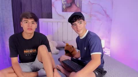 Snapshot of sweet_petter chatting on September 11, 1:12 pm Petter online show from September 11, 1:12 pm