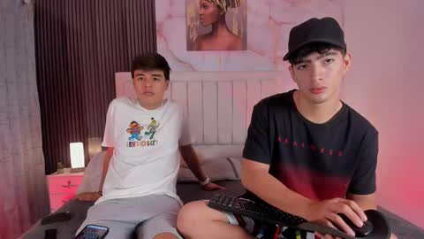 Snapshot of sweet_petter chatting on October 15, 12:39 pm Petter online show from October 15, 12:39 pm