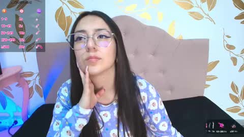 Snapshot of sweet_sammy_7 chatting on February 10, 3:46 am Sammy Lauren online show from February 10, 3:46 am