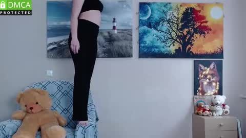 Jessika online show from March 17, 1:05 pm