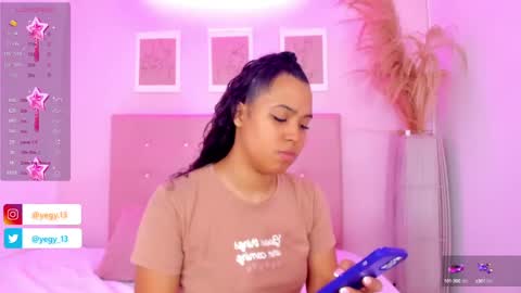 Yeileen online show from September 21, 9:52 pm