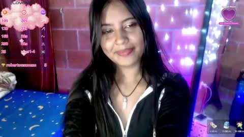 Snapshot of sweet_susy999 chatting on January 11, 1:27 am susy 222 online show from January 11, 1:27 am