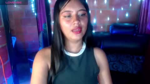 Snapshot of sweet_susy999 chatting on February 26, 11:19 pm susy 222 online show from February 26, 11:19 pm