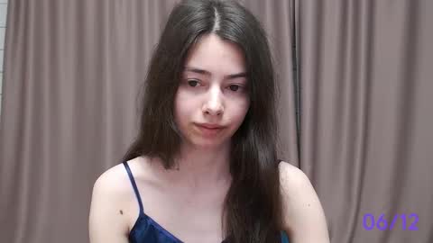 Angel online show from December 6, 2:00 pm