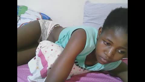 Snapshot of sweet_tattiana chatting on September 15, 12:45 am Tatty online show from September 15, 12:45 am