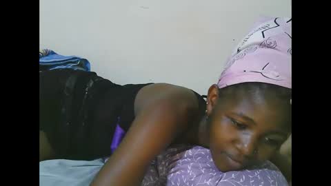 Snapshot of sweet_tattiana chatting on October 12, 7:16 pm Tatty online show from October 12, 7:16 pm