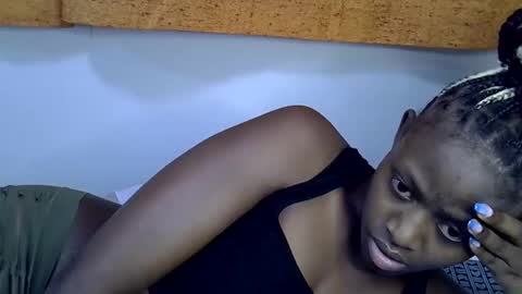 sweet_zarah online show from February 10, 7:50 pm