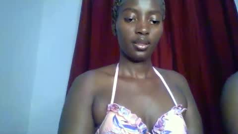 Snapshot of sweet_zuri3 chatting on March 8, 12:44 am zuri online show from March 8, 12:44 am