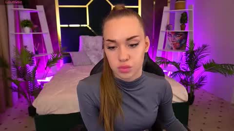 SweetAngellic online show from October 18, 3:38 pm