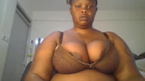 Snapshot of sweetbaby46 chatting on October 12, 5:00 am sweetbaby46 online show from October 12, 5:00 am