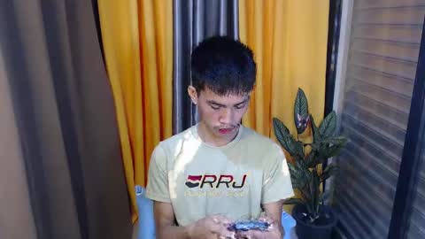 Snapshot of sweetbigcockz chatting on February 16, 2:00 pm sweetbigcockz online show from February 16, 2:00 pm