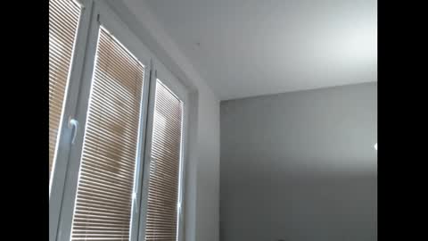 Sweetboobs85h online show from April 9, 8:20 am