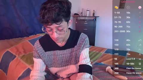 Snapshot of sweetc4meron chatting on October 16, 9:46 pm Cameron Alejandro online show from October 16, 9:46 pm