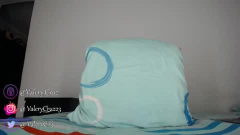 Snapshot of sweetcandy2303 chatting on December 28, 2:32 pm sweetcandy2303 online show from December 28, 2:32 pm