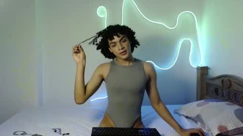 Chris online show from February 24, 12:57 am