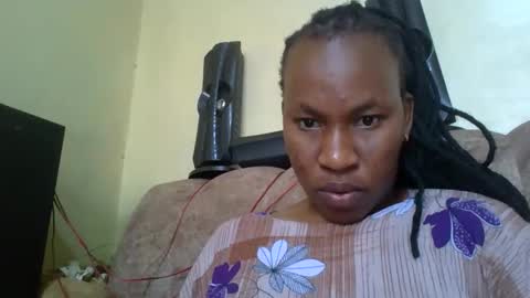 sweetdiva2012 online show from February 9, 6:39 am