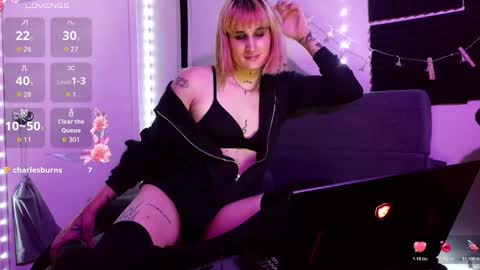 Emma online show from February 2, 3:04 am