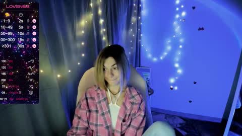 sweetfoyou online show from October 12, 6:06 am