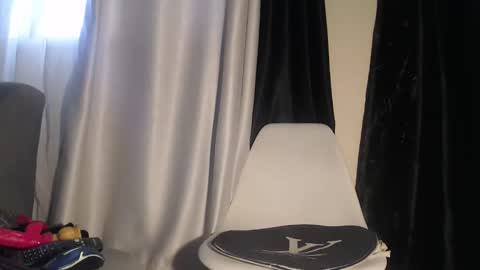 your favourite berry online show from February 22, 11:57 am