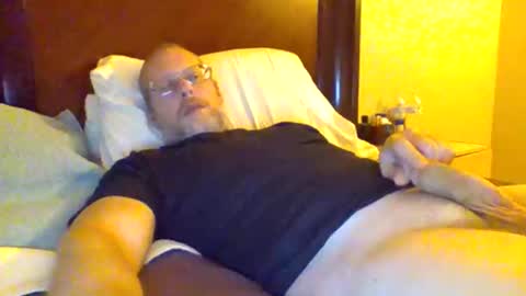 sweetg233 online show from December 4, 5:40 am