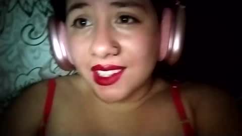 Snapshot of sweetie__annie chatting on March 8, 3:50 am Ana Mara  i cant Make noise My family is here  online show from March 8, 3:50 am