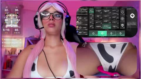 Snapshot of sweetie_cloe chatting on October 18, 1:10 am sweetie_cloe online show from October 18, 1:10 am