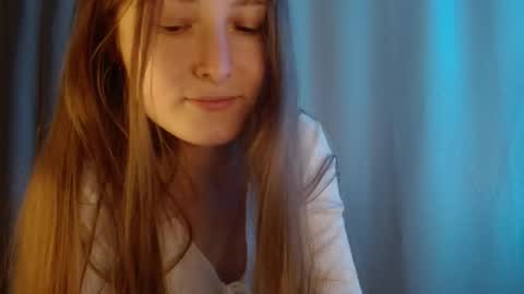 Annie online show from February 28, 9:41 pm