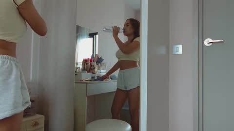 Snapshot of sweetie_natasha chatting on February 21, 1:55 am Sweetie Natasha online show from February 21, 1:55 am