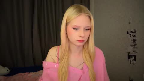 sweetie Lisa3 online show from January 19, 2:06 pm