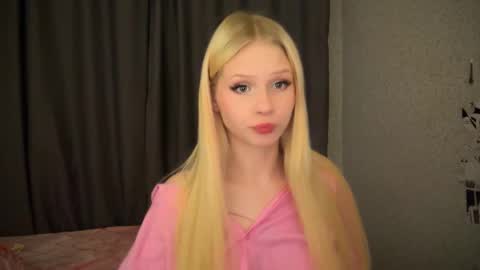 sweetie Lisa3 online show from January 18, 5:15 pm