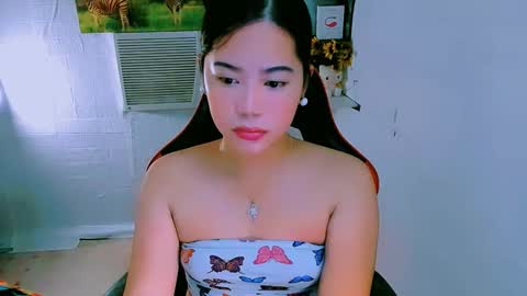 Nicole online show from November 10, 5:21 am