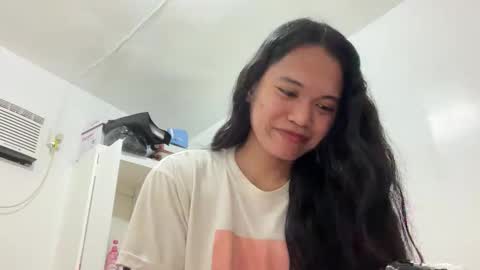 JUST CALL ME JENN online show from November 8, 7:00 am