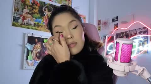 SweetJess online show from January 18, 2:53 am