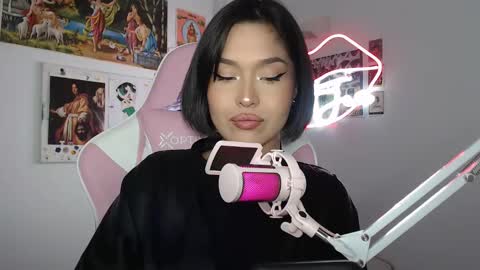 SweetJess online show from February 17, 3:47 am