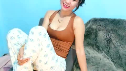 Snapshot of sweetjowa chatting on September 25, 1:12 am jona online show from September 25, 1:12 am